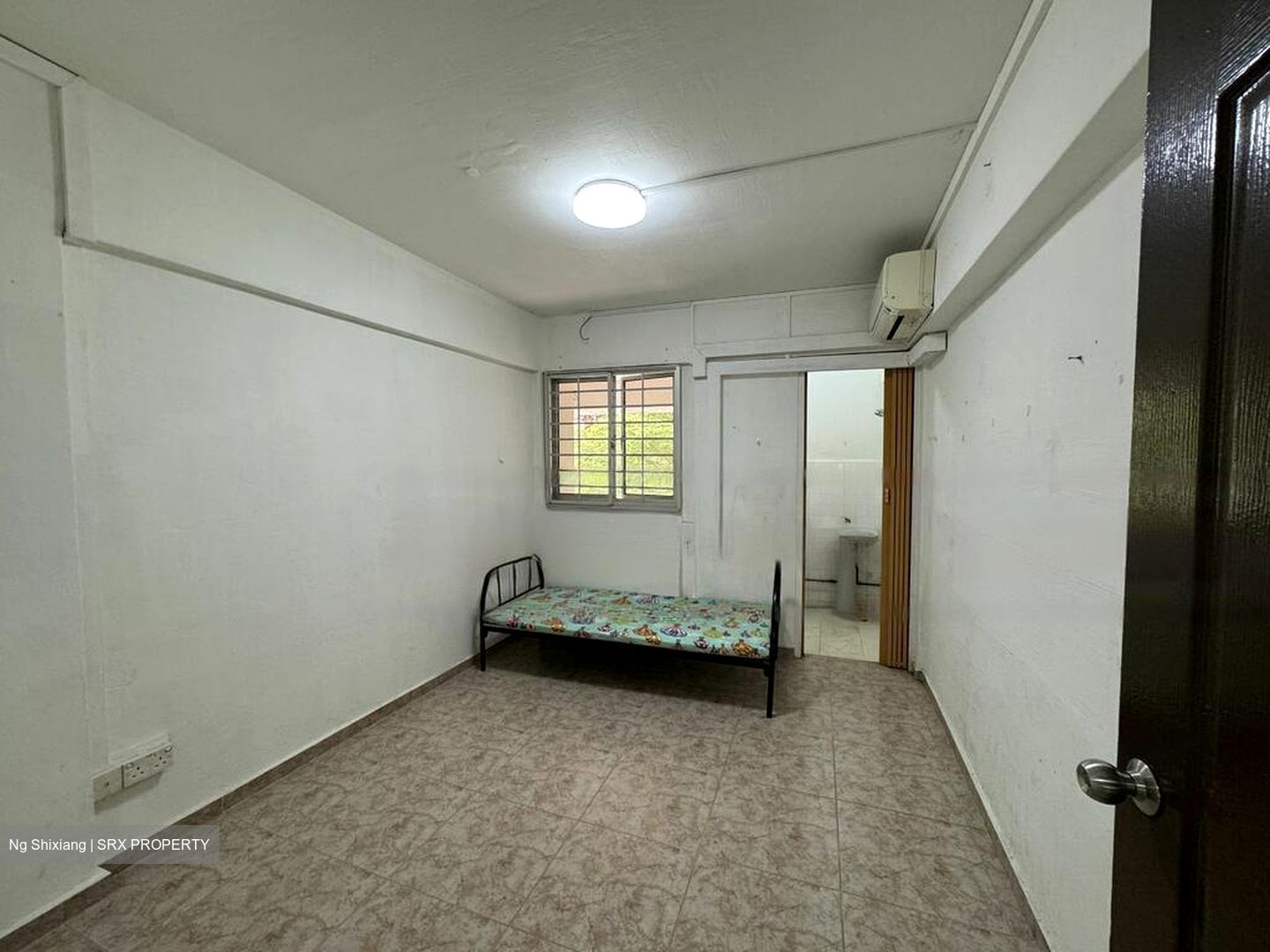 Ang Mo Kio Avenue 10 (D20), Shop House #463111041